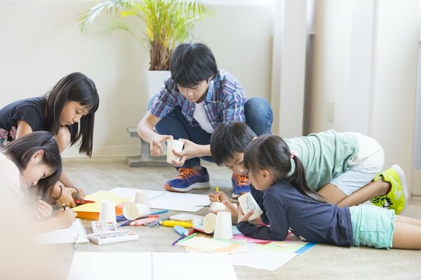 学童保育の児童が156万人超と過去最多…共働き世帯の増加で需要高まる　待機児童数は1万7013人　こども家庭庁｜FNNプライムオンライン