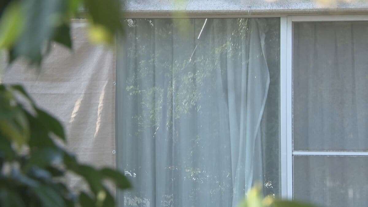 杖や金属製のおもりで同室の93歳男性の顔などを殴った疑い 殺人容疑で87歳男逮捕 石川・七尾市の介護施設 | 石川県のニュース｜MRO北陸放送 (1ページ)