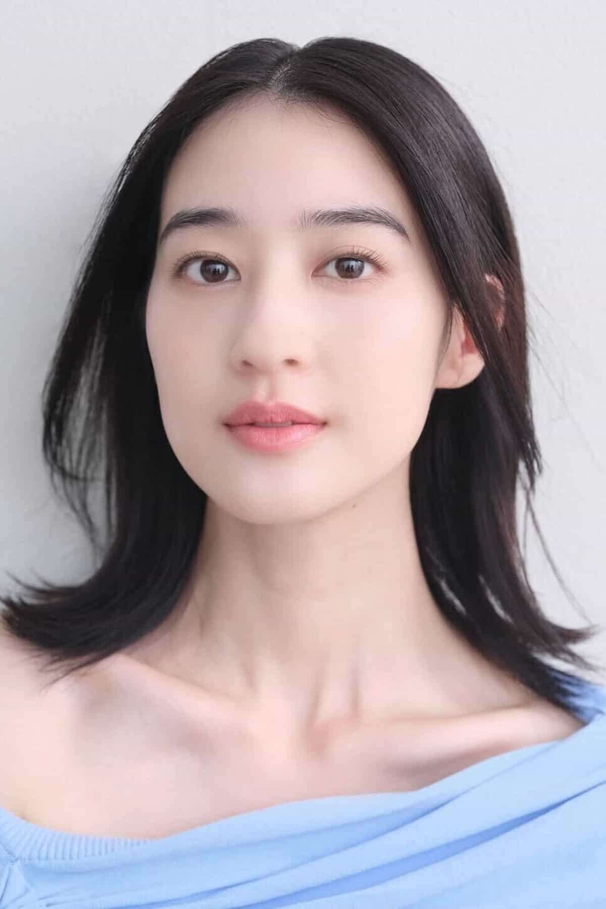 「やたら耳に残る」とSNSで話題、その反響は？　モデル美女が歌う「葬儀ブランド」CM、“ホラードラマ”の劇中歌との類似指摘の声も