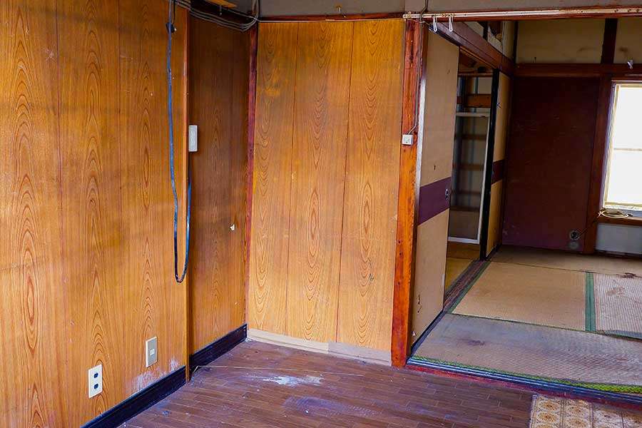 わずか730万円で購入した東京23区の2DK　「お化け屋敷みたい」が一変　驚きのビフォーアフター | Hint-Pot
