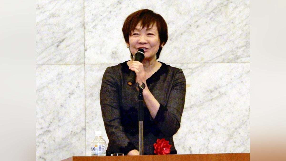 トランプ氏、来日時の炉端焼き店で「自分とシンゾーなら戦争は起こらなかった」…安倍昭恵さん明かす : 読売新聞
