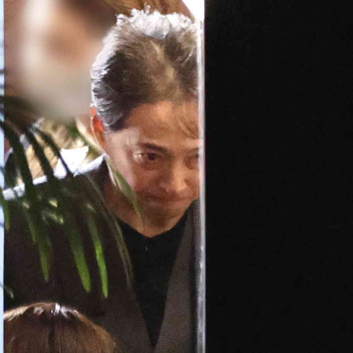 《不同意否定、お礼メール送り合う仲》中居正広氏　強気な“反論”が被害女性に二次加害の指摘…見解問うた代理人弁護士は「まさかの回答」（女性自身） - Yahoo!ニュース