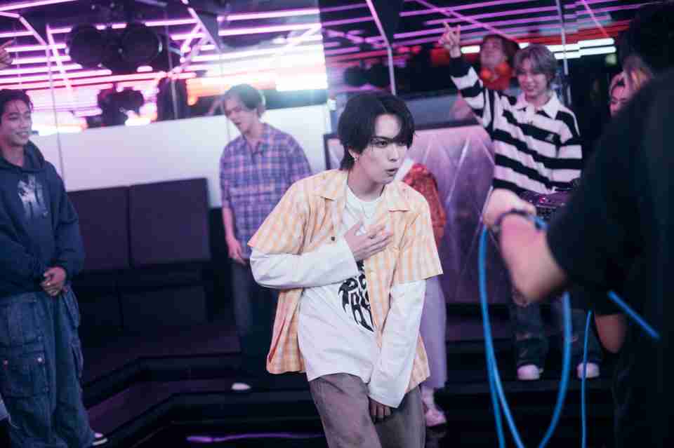 MAZZEL、メンバー全員でブレイキンに挑戦　地上波冠番組『マゼダン』初回ゲストはSEITOの師匠（オリコン） - Yahoo!ニュース