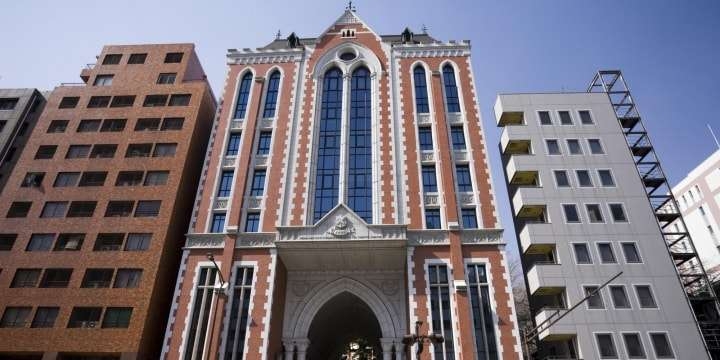 「慶應虐待」で潰れる子どもたち　受験強要、ママも体重30キロ台に落ちて親子で地獄