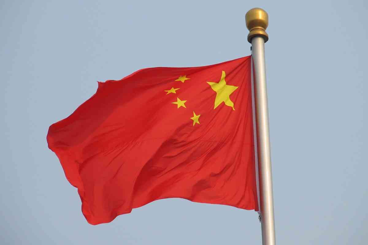 「歴史的建造物の前で大便をしてはいけない」 スウェーデンのテレビ局が中国人観光客に注意喚起 - NewSphere
