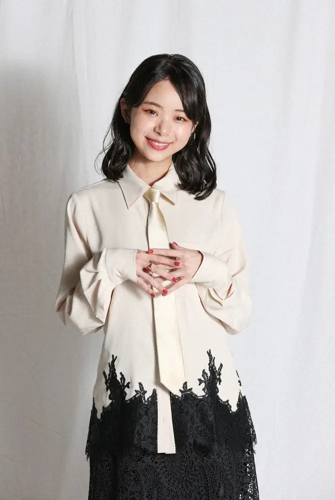 《趣里が書いた？》自称“世界一文字が汚い”三山凌輝の結婚報告文が物議…代筆疑惑が噴き出るワケ
