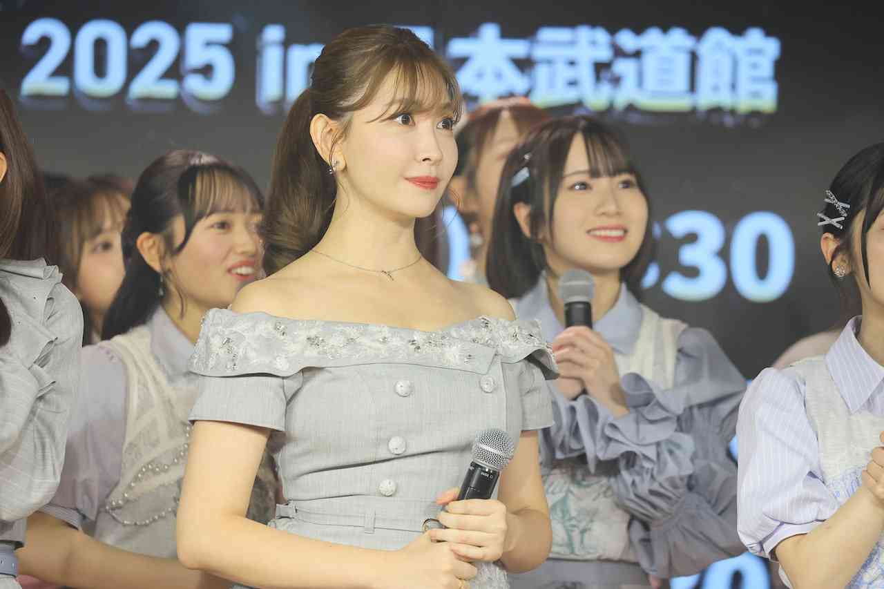 AKB48武道館ライブに前田敦子、大島優子、高橋みなみ、小嶋陽菜、指原莉乃、柏木由紀、板野友美ら豪華OGメンバー出演