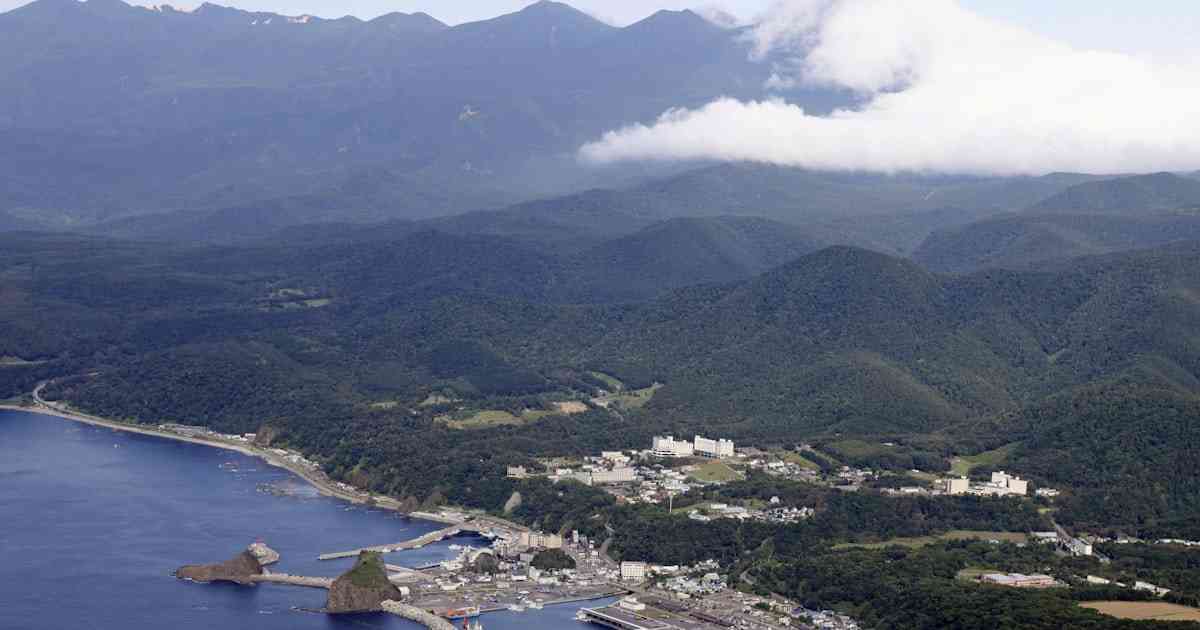 北海道・羅臼岳で発見の遺体、東京の26歳男性と確認　ヒグマ3頭駆除 - 日本経済新聞