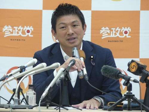 参政党の神谷代表「法規制が必要」街頭演説時に妨害行為多発で「言論の自由侵す行為ですよね？」
