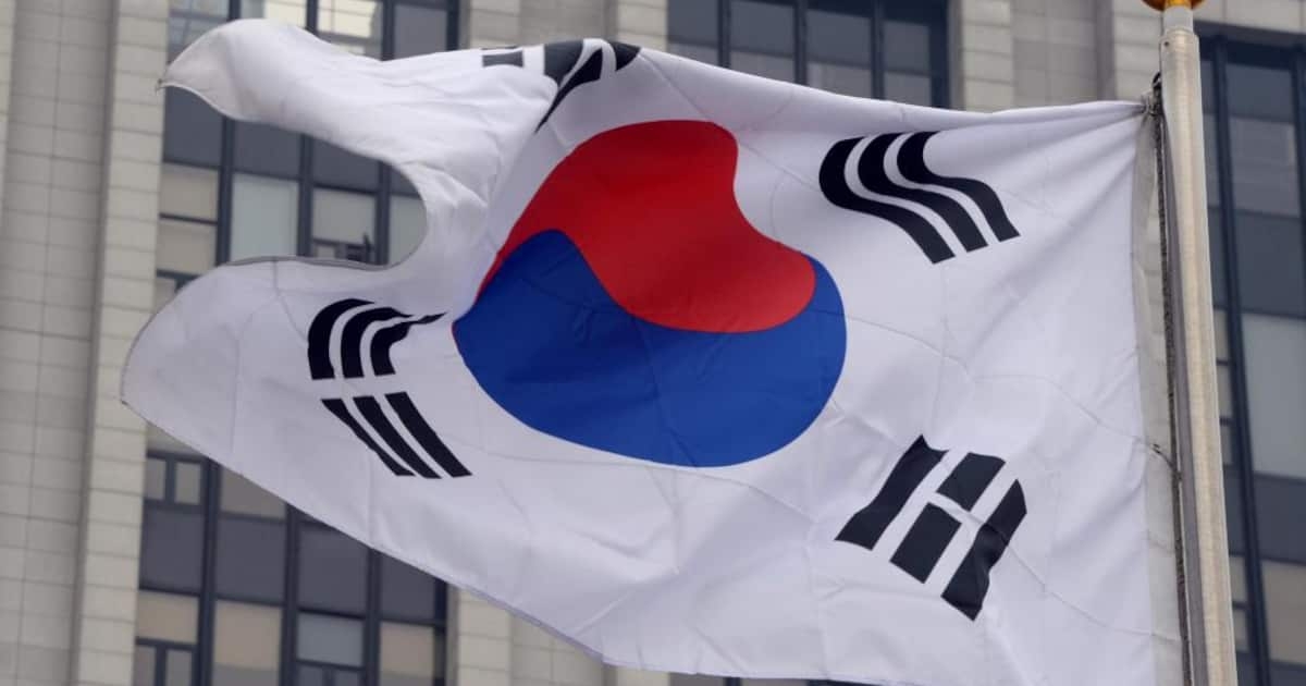 韓国裁判所、元徴用工訴訟で日鉄とJX金属保有の株式差し押さえ認める　団体「謝罪せよ」 - 産経ニュース