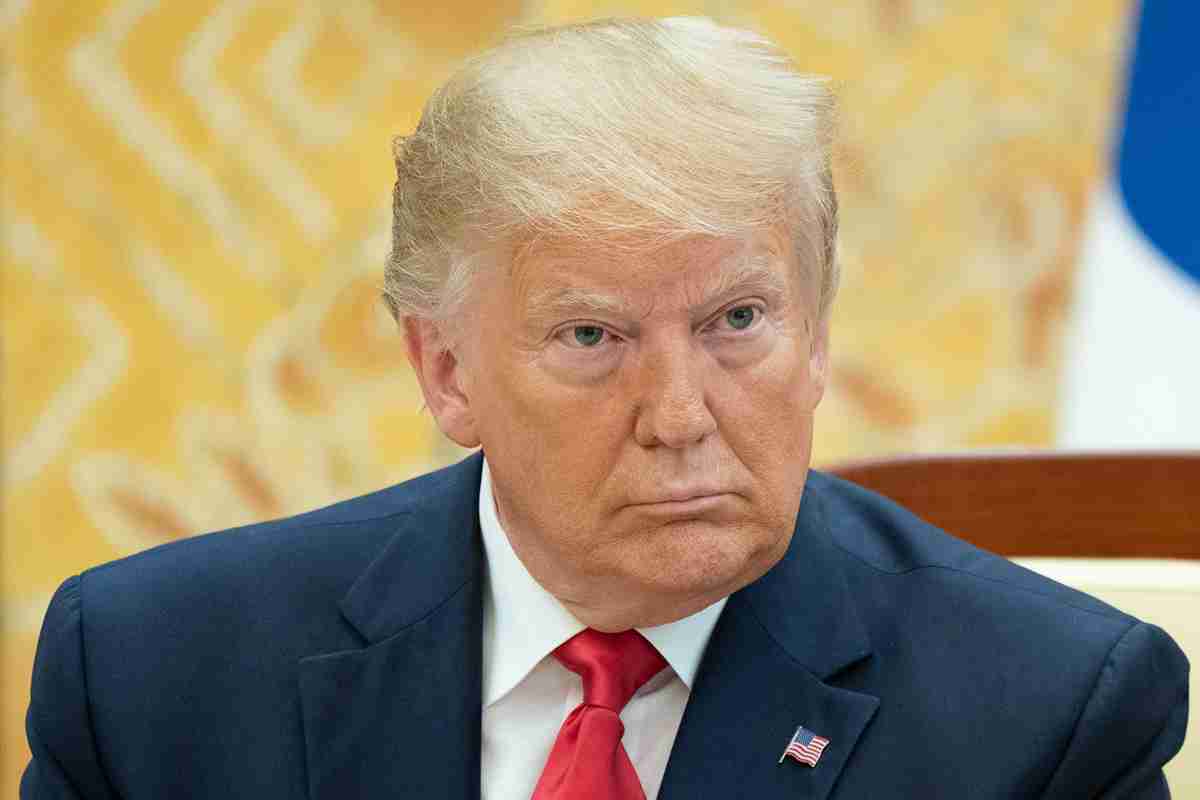 「女性の下腹部にドナルドの署名が…」　少女人身売買に絡む“疑惑”でトランプ大統領が大ピンチ（全文） | デイリー新潮