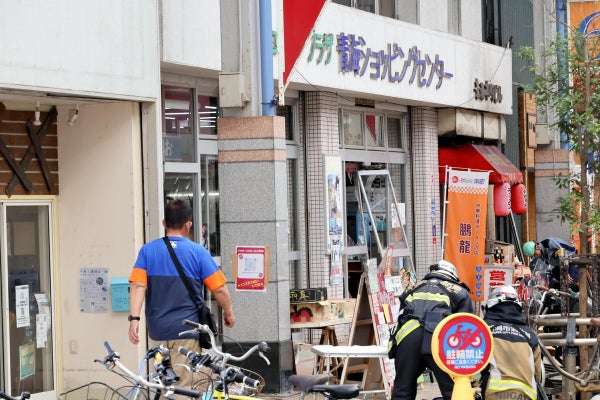 新潟市の商業施設でガス爆発か、少なくとも２人負傷…「窓ガラスが割れた」