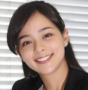 加藤ローサ、松井大輔氏との離婚を公表「今は籍を抜いていて。新しい私たちの形で」 - スポーツ報知