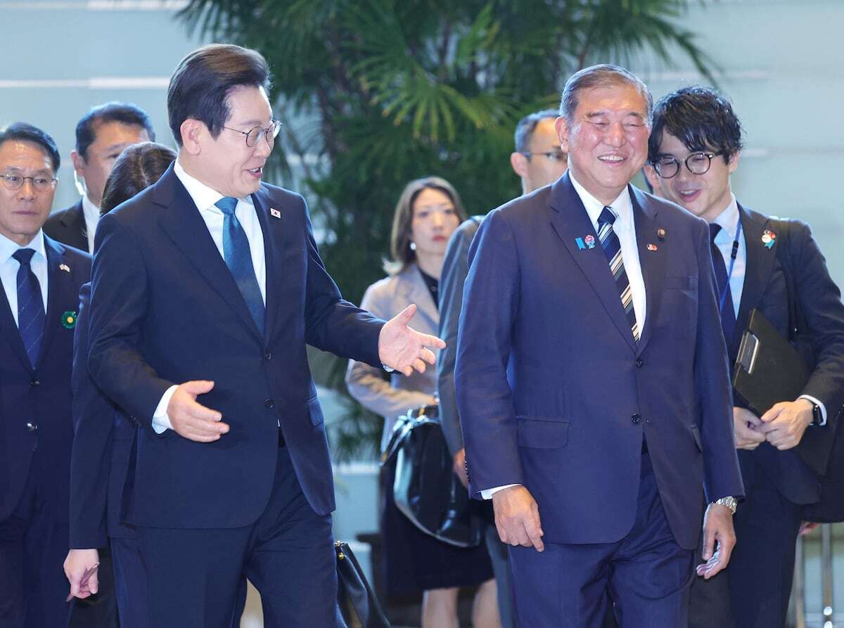 日韓首脳が会談、未来志向の関係確認へ　李氏「韓日関係重要視」、成果文書発表も調整
