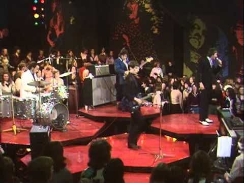 Dr.Feelgood  【She Does It Right】