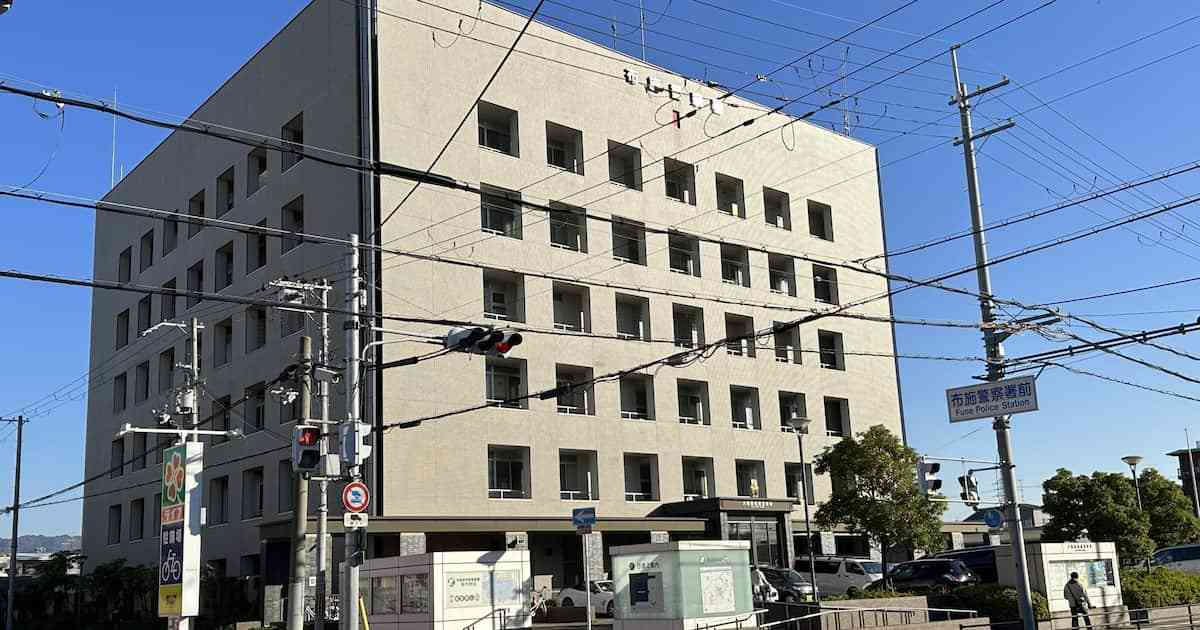 「バスで複数回盗撮されたと思う」女子高生の相談で取り押さえた男は小学講師　容疑で逮捕 - 産経ニュース
