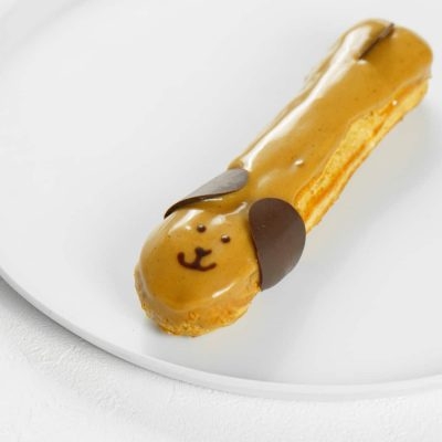Eclair Chien - パティスリー・ル・ポミエ / Pâtisserie Le Pommier