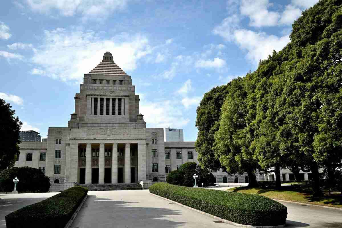 ＜動きだした新税＞だから政府はこれからも増税する…選挙で負けても「全ては財務省の手のひらの上」野党も本気じゃない！ 国民だけが被害者の茶番劇