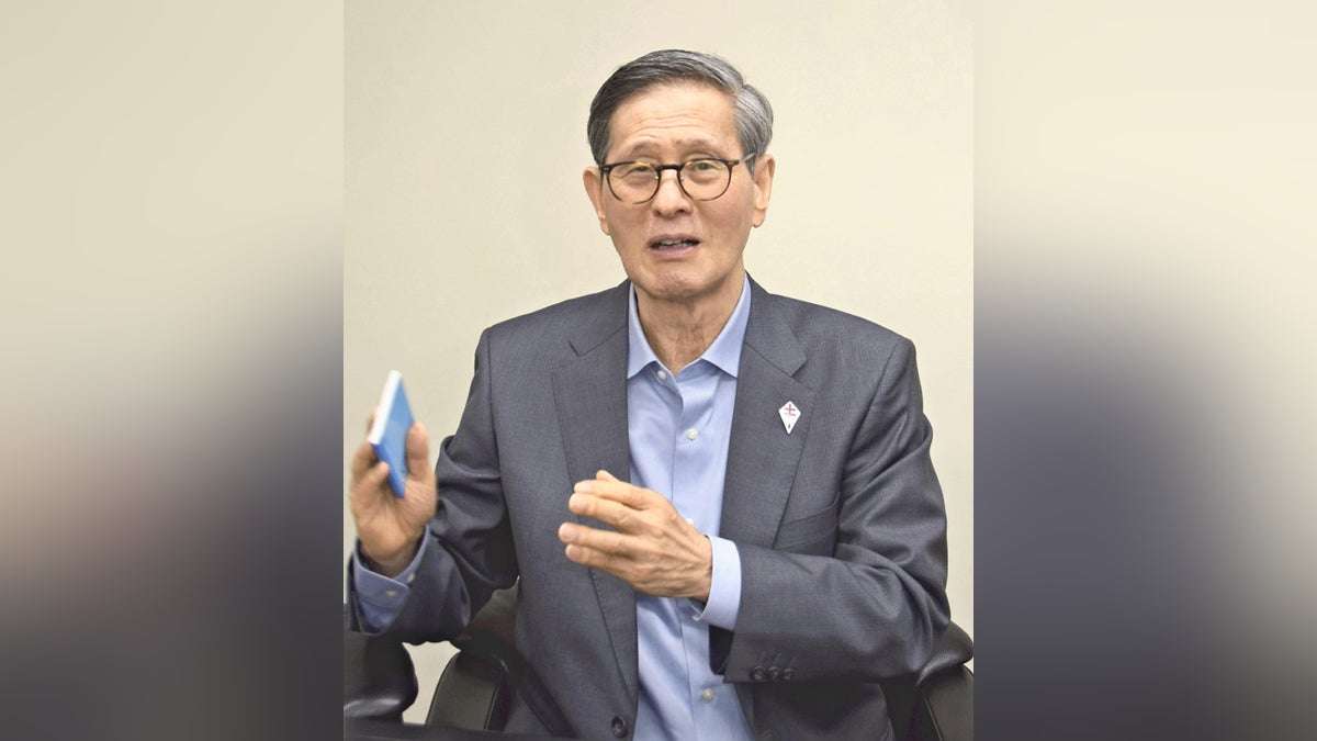 新型コロナ国内初確認から５年、死者１３万人・高齢者が９６％…尾身氏「政府の検証十分ではない」 : 読売新聞