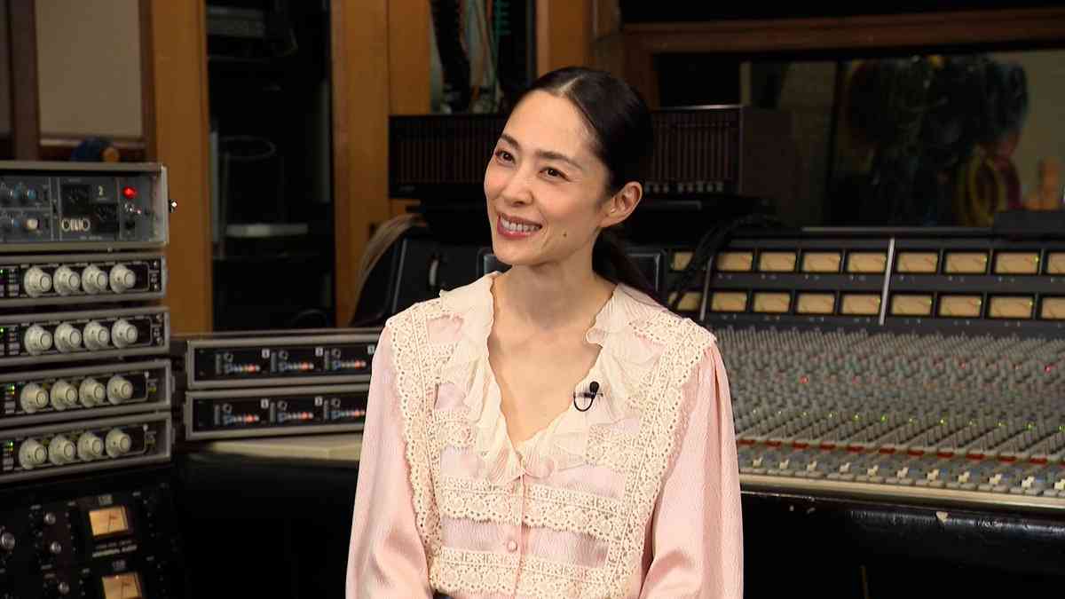 「52と聞いて度肝抜いてる」深津絵里の外見にネット驚愕　「変わらぬ美貌」「透明感すごくて眩しい...」