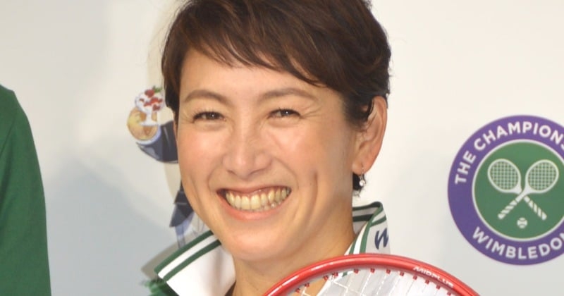 杉山愛、10歳長男がテニスの大会で金メダル「背が伸びて大きく」「優勝おめでとうございます」  | ORICON NEWS