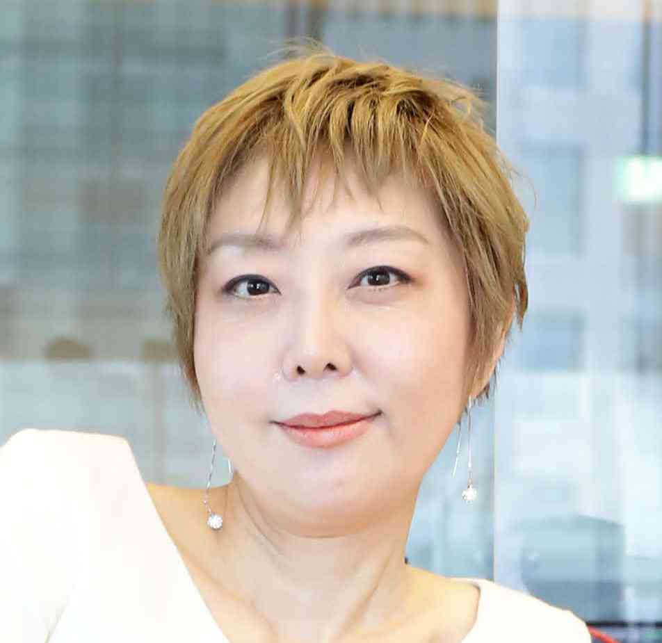 室井佑月氏、小泉進次郎氏「シャインマスカット」騒動めぐり「デマはやめよう」（日刊スポーツ） - Yahoo!ニュース