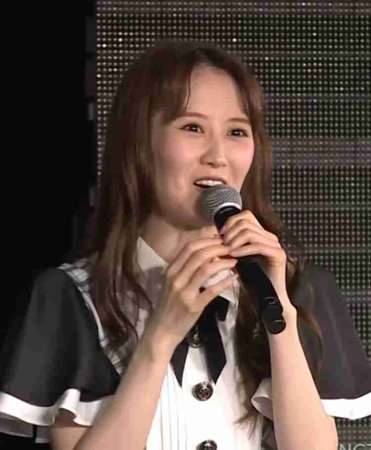 元NGT48山口真帆、ほっそり脚ミニワンピ姿で30歳誕生日「また美人度が増したね」