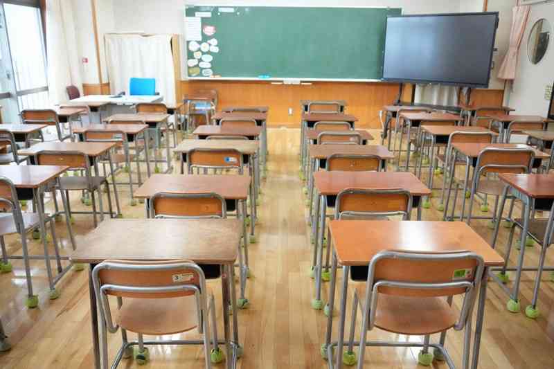子どもへの「日本人ファースト」影響　夏休み明け、教員に懸念広がる