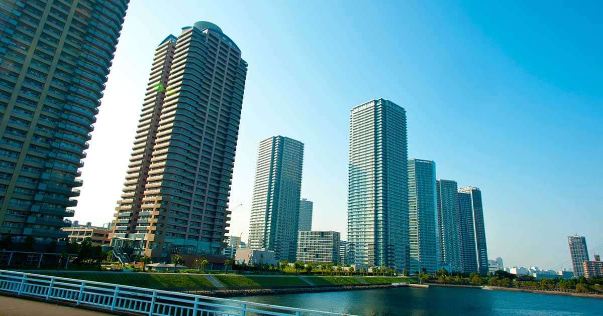 なぜ湾岸タワマンの住民は中国人だらけになりつつあるのか…湾岸タワマンは大手企業で働くパワーカップルでさえ購入できない金額まで価格が高騰しつつある（みんかぶマガジン） - Yahoo!ニュース