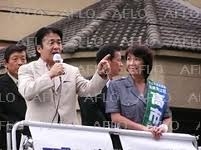高市早苗氏を応援する議員にまとわりつく裏金、旧統一教会　小林鷹之氏の出馬には「保守の票が割れる」の声