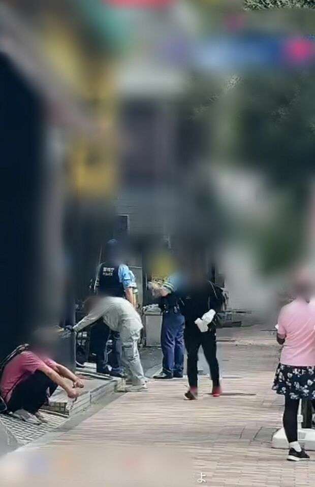 韓国人女性殺人事件から10日後、再びバトカー出動で住民騒然!原因は“迷惑系汚部屋ティックトッカー”最強ちゃん