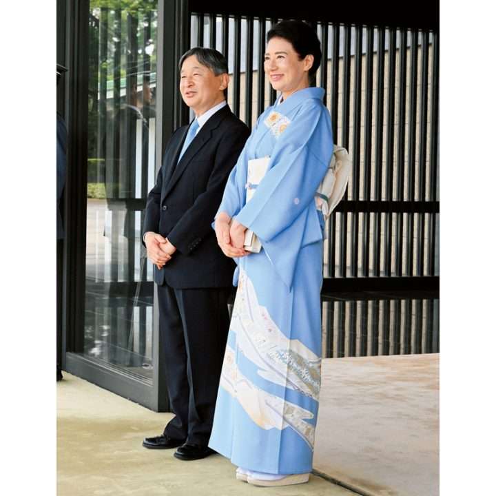 《夏は澄んだ青空のような一着を》皇后雅子さまの気品あふれる和装　海外の要人を招く際に込められる“おもてなしの心”（女性セブンプラス） - Yahoo!ニュース