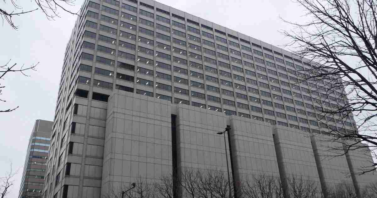 NHK元中国人スタッフに1100万円の賠償命令　ラジオで不適切発言 | 毎日新聞