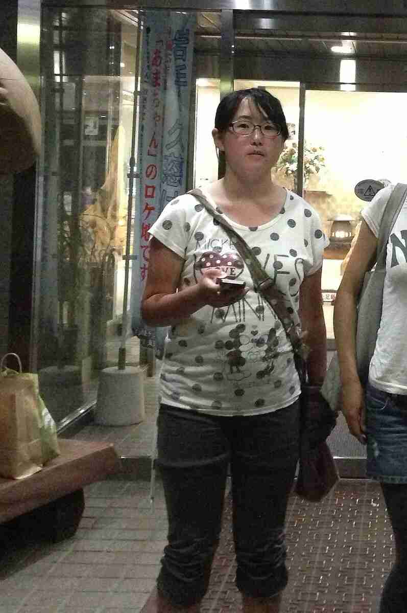 “陰キャ”の高校時代→“超かわいい”「プリンセス」に大変身…20代の“普通の会社員”が仮装を始めたワケ「『お母さんに似てないね』と言われて」《体重は今より15キロ増》