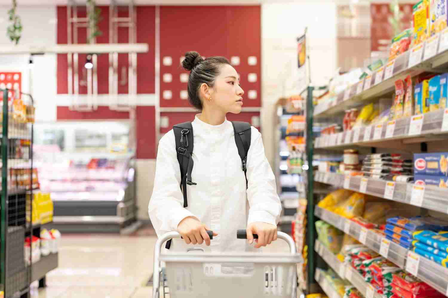         「スーパーで高くて買うのをあきらめることが増えた」「Swich2は高すぎて買えない」“中流貧民”3700人が訴える生活苦の実態  |  日刊SPA!    
