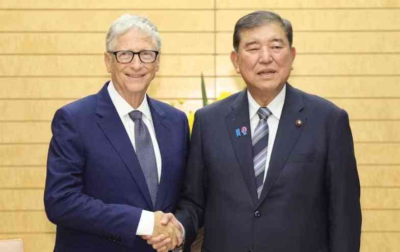 新型コロナワクチン接種の一律推奨終了、今後は医師と相談を－米当局