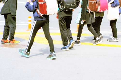 夏休み終わり学校再開、でも「嫌だな」…休むor行く「２択で考えるのではない」臨床心理士の助言とは？　１日休んでも「休み癖」はつかない理由（山陰中央新報） - Yahoo!ニュース