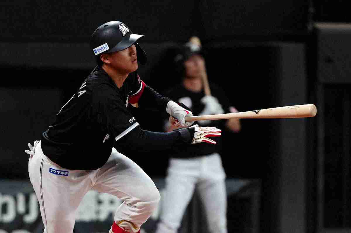 ロッテ連敗もドラ1・西川が守備で魅せた！二塁狙った野村刺しリーグ単独トップ9補殺「守備も持ち味」（スポニチアネックス） - Yahoo!ニュース
