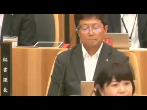 前橋市の市長とラブホテルに行ったのは【柴崎徹】職員です。公務員なのだからしっかり説明して下さい。