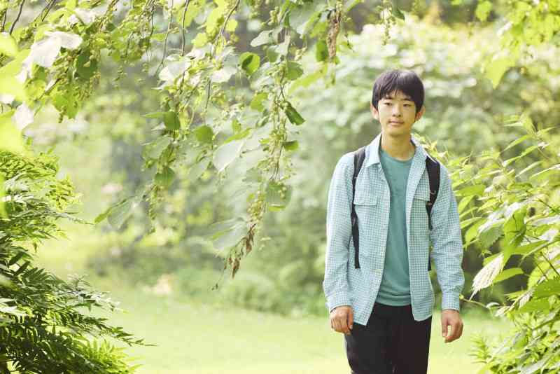 悠仁さま、成年式始まる　始まりの儀式「冠を賜うの儀」（毎日新聞） - Yahoo!ニュース