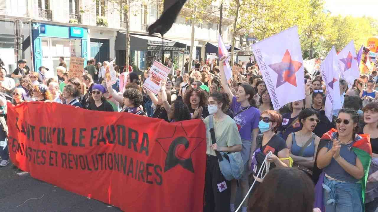 仏で大規模スト&デモ 300人超逮捕 - Yahoo!ニュース