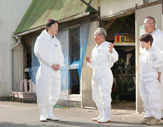 秋篠宮さま、大日本農会が表彰した農家を視察　猛暑の影響気にかけ（朝日新聞） - Yahoo!ニュース