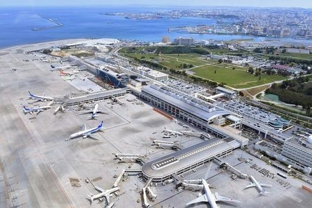 覚醒剤と大麻成分　密輸入容疑の男「薬と菓子だ」　沖縄税関が那覇地検に告発（沖縄タイムス） - Yahoo!ニュース