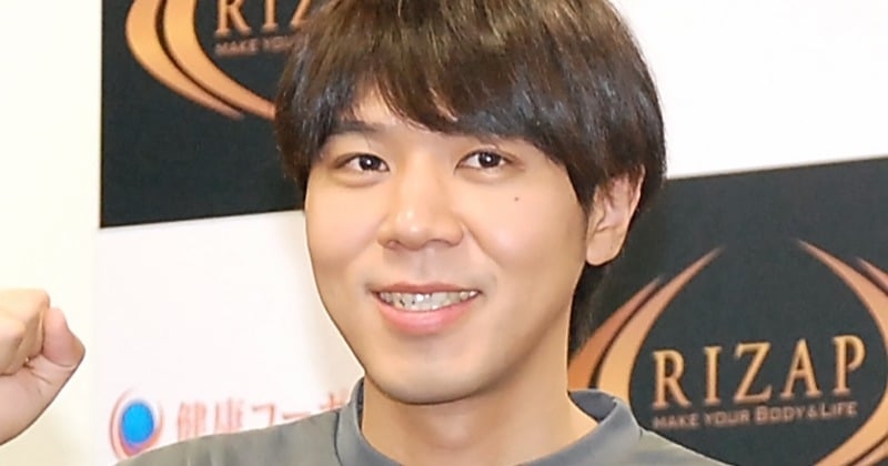 ミシン趣味のコカド、井戸田潤から“新作”依頼　思い出のソファ生地→「マザーバッグ」リメイクに「趣味というか、もう職人」「持ち手2個はかなり重宝」  | ORICON NEWS