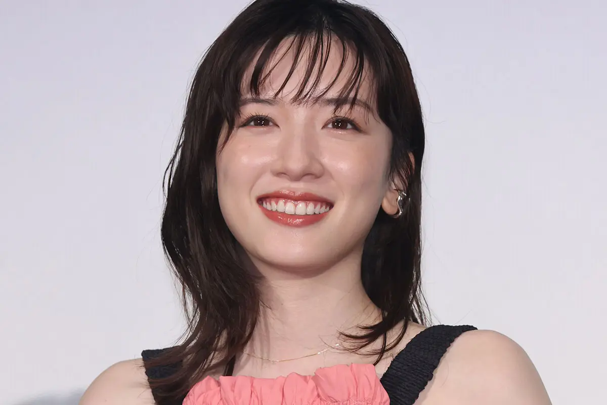 永野芽郁　坂口健太郎と“三角関係”報道にも焦りゼロ！清純派路線を諦め取り組む「驚きの自分磨き」