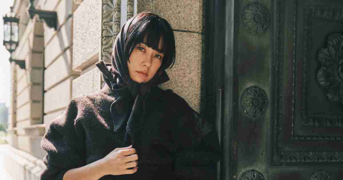 バーバリーと水川あさみ、ボヘミアンな逃避行。｜Fashion｜madameFIGARO.jp（フィガロジャポン）