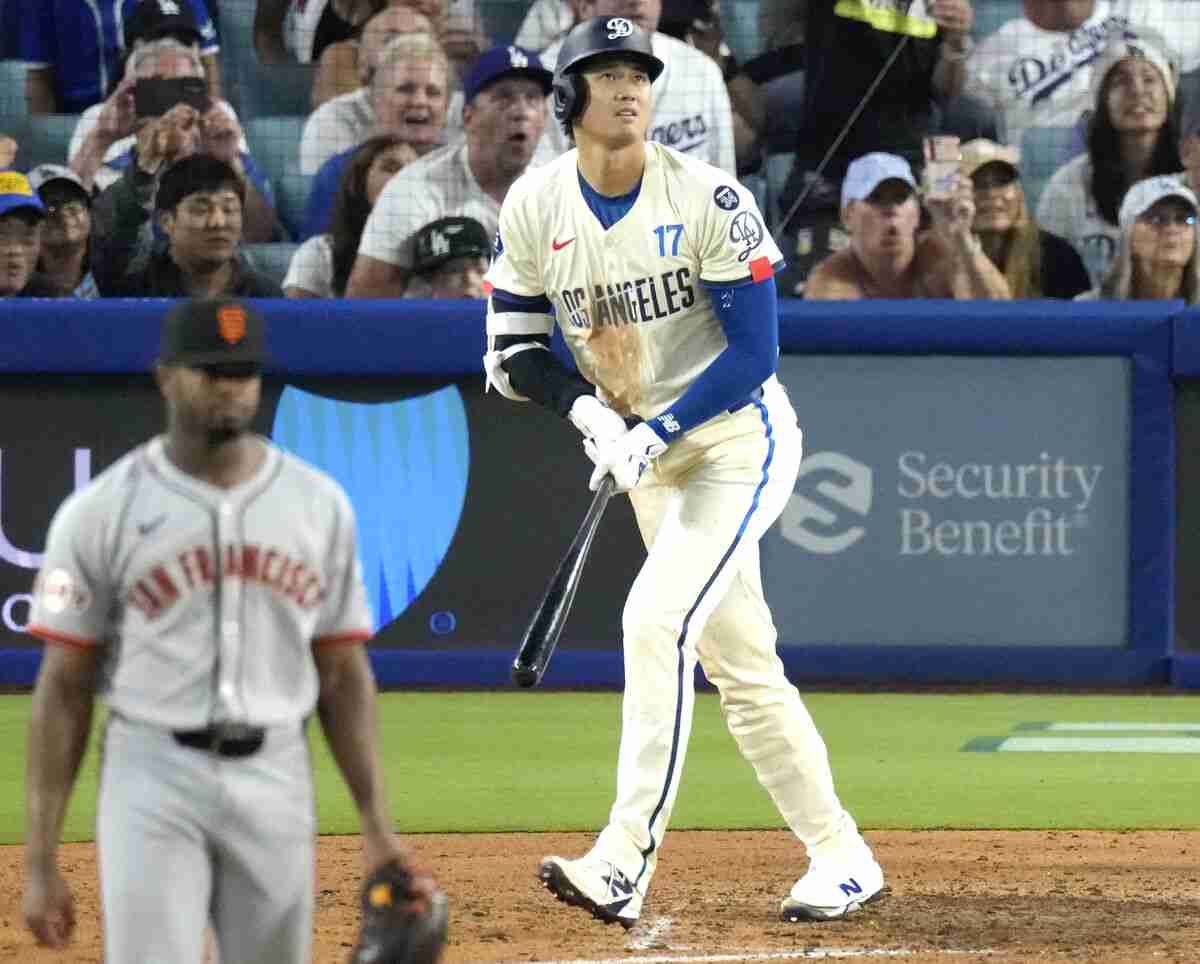 大谷が“予告”していた豪快弾　試合中に談笑したアダメズが証言「彼が『次の打席で打つよ』と言った」（スポーツ報知） - Yahoo!ニュース