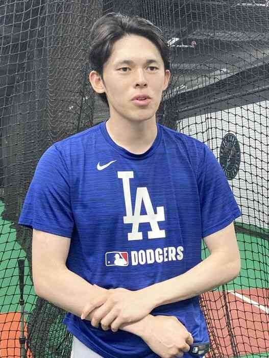 佐々木朗希、初の中1日で1回0封2K　60HRローリーを3球三振…最速161キロ計測、敵地騒然