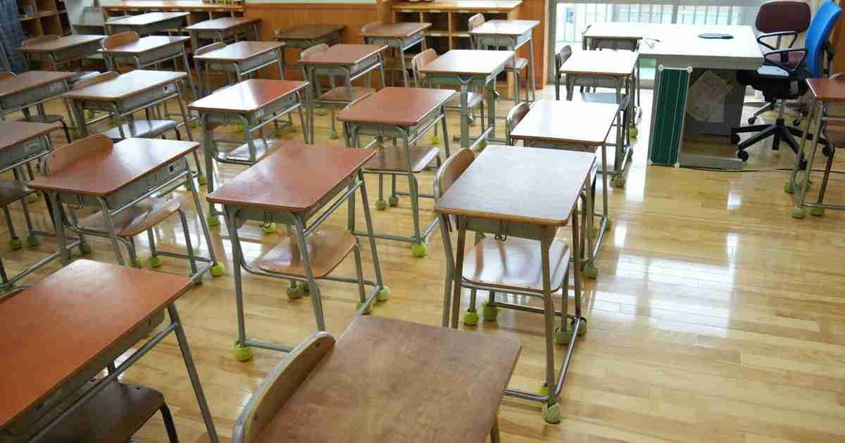 小学3年までの通知表廃止へ　三者面談にシフト　静岡・掛川 | 毎日新聞