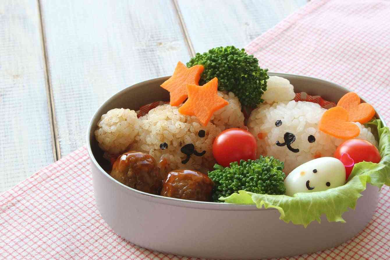 SNSの｢キャラ弁自慢｣が少子化を招く毒になる…若者を結婚から遠ざける｢高すぎる